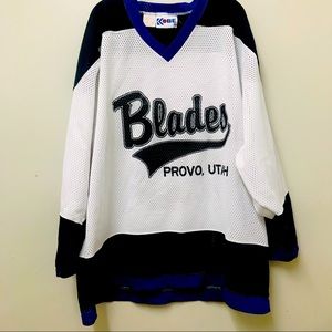 Vintage 90s Kobe Mens Mesh Hockey Jersey Canada Made Size M.